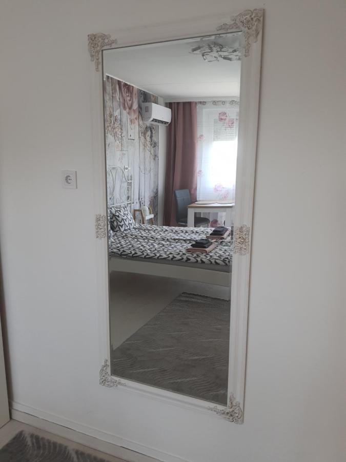 Hegyalja Apartman 米什科尔茨 外观 照片